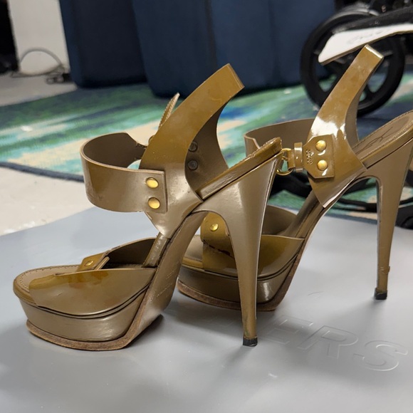Yves Saint Laurent Women's Shimmering Gold Heels - Picture 8 of 10